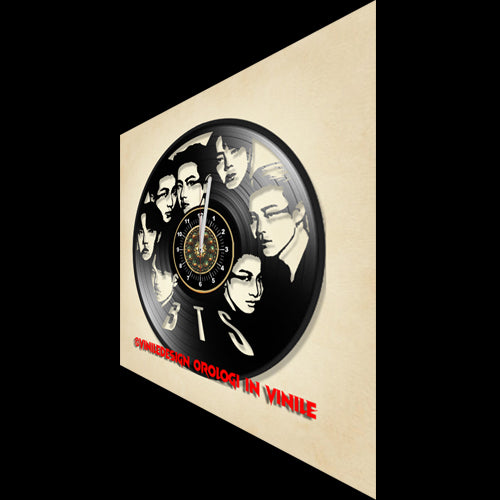 OROLOGIO DA PARETE IN VINILE BTS