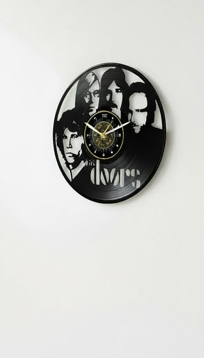 OROLOGIO DA PARETE IN VINILE DOORS 2