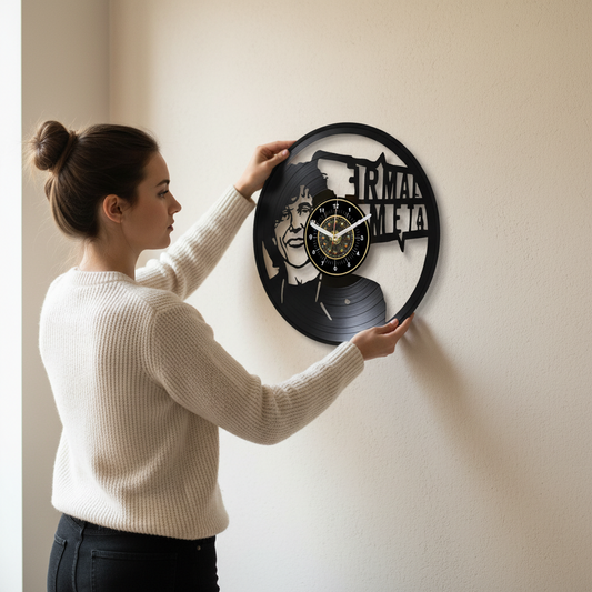 OROLOGIO DA PARETE IN VINILE ERMAL META