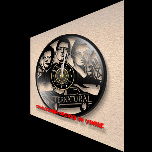 OROLOGIO DA PARETE IN VINILE SUPERNATURAL