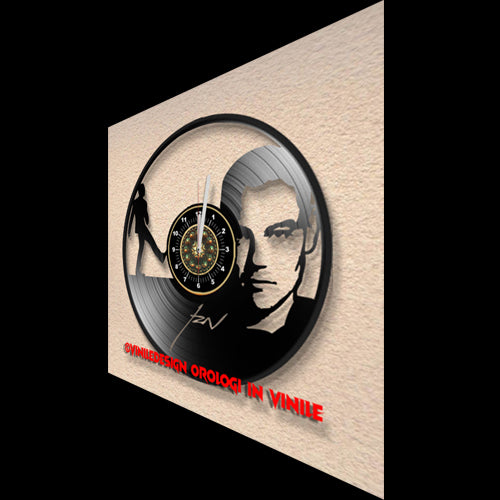 OROLOGIO DA PARETE IN VINILE TIZIANO FERRO